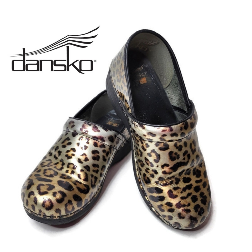 Dansko Leopard Cheetah Print Clogs Size 40 Metali… - image 1